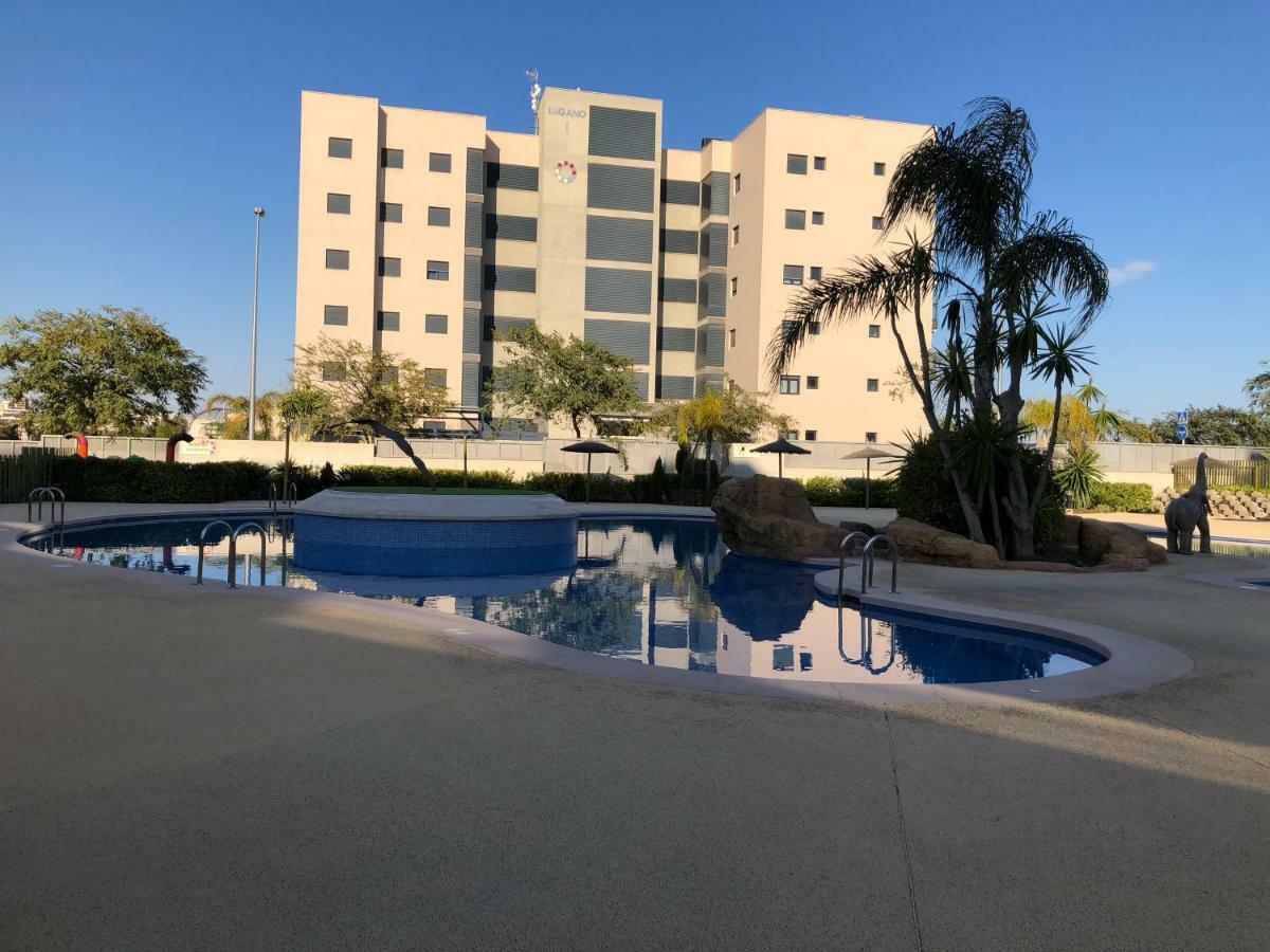 Bajo 2 Del Edificio Lucerna III - Mil Palmeras 皮拉尔－德拉奥拉达达 外观 照片